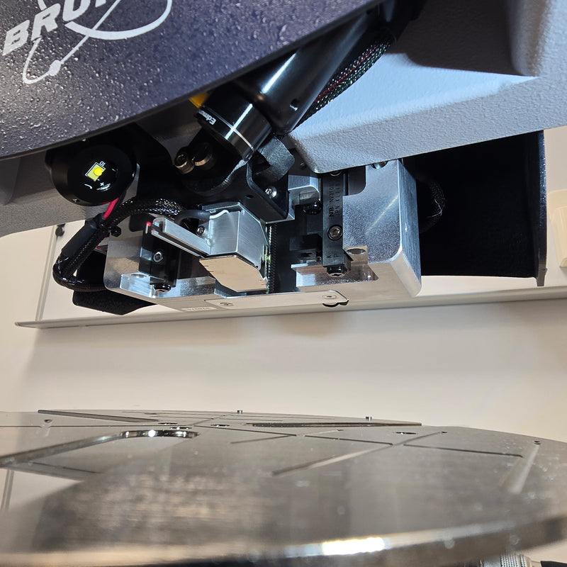 Bruker / Veeco Dektak XT Profilometer