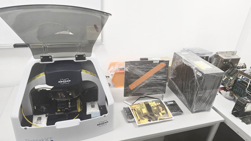 Bruker / Veeco Dektak XT Profilometer