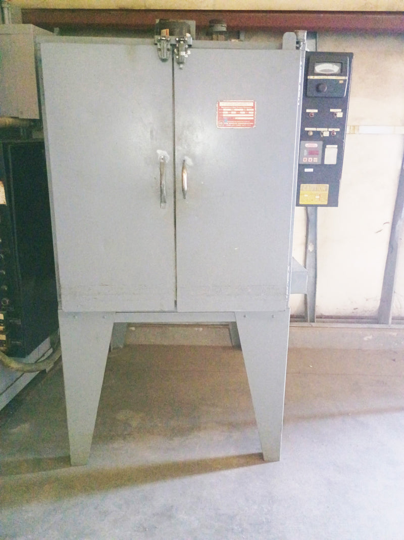 Precision / Quincy Oven