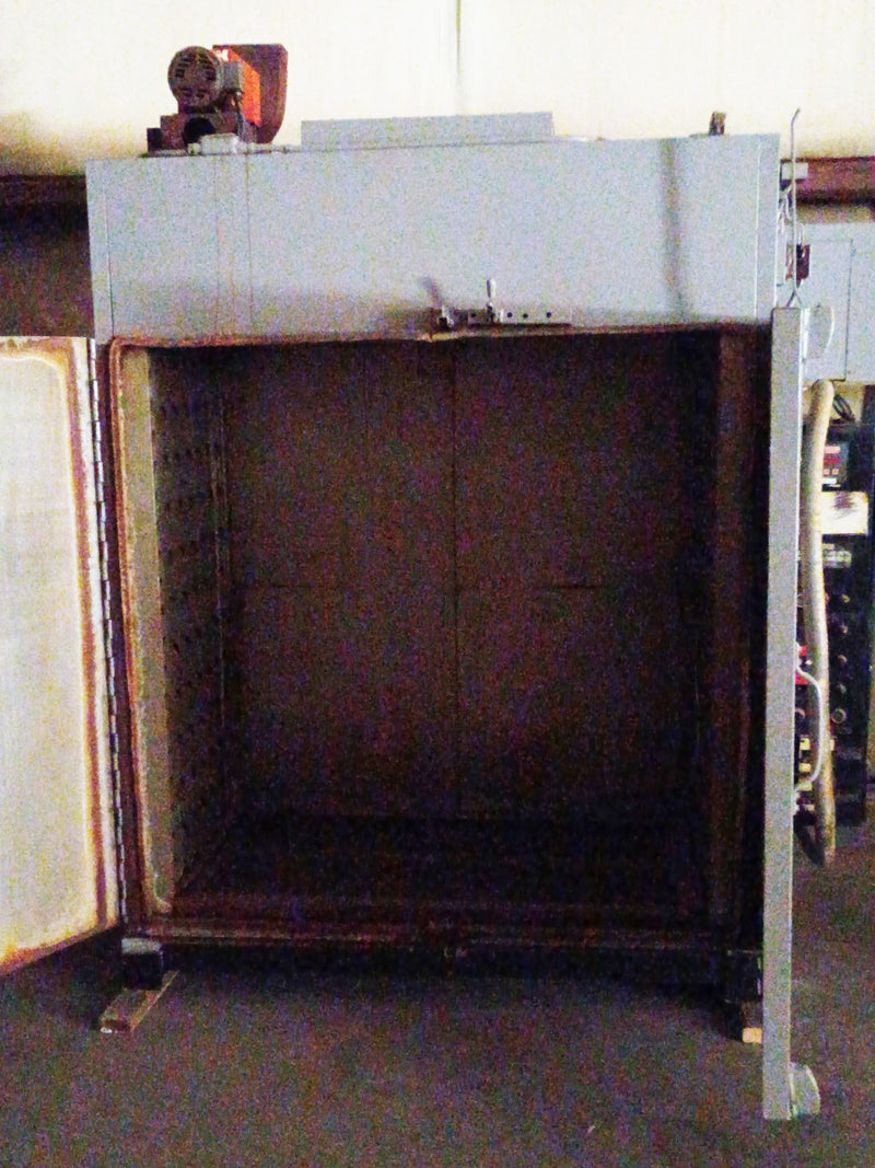 Precision / Quincy Oven