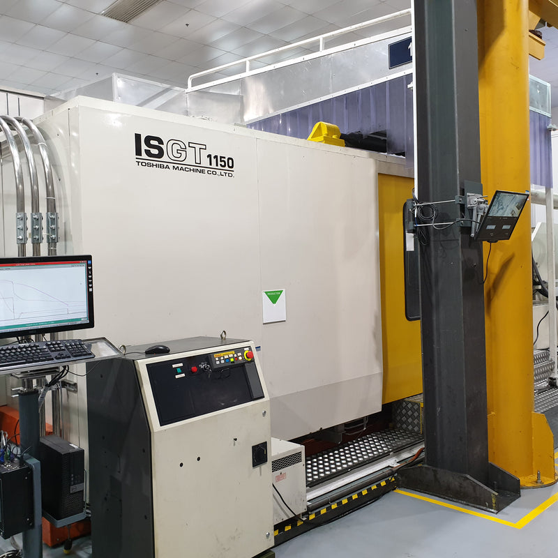 Toshiba ISGT 1150 W Injection Molding Machine