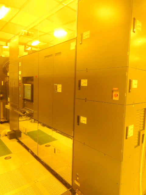Tel Lithius i+ Coater / Developer