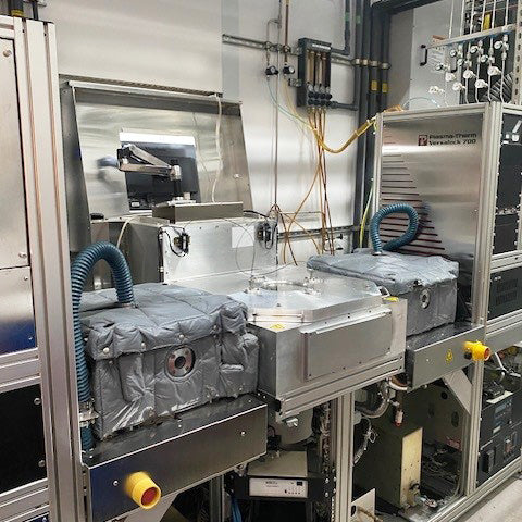 Plasmatherm Versalock 700 ICP Etcher (Inductively Coupled Plasma)