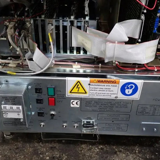 KLA Surfscan 7700 Particle Defect System