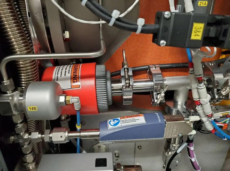 Oxford PlasmaPro 100 Cobra ICP-RIE (Inductively Coupled Plasma - Reactive lon Etch)