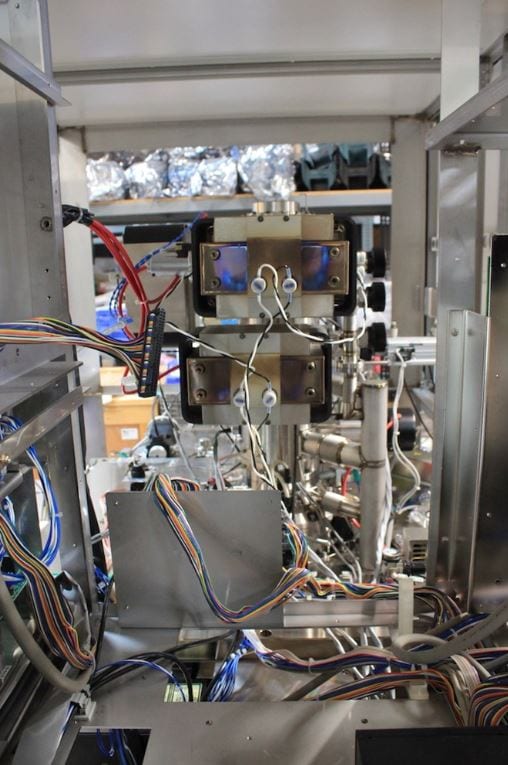 Hitachi S 9380 CD-SEM (Critical Dimension Scanning Electron Microscope)