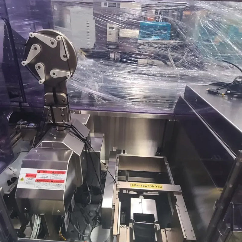 Entrepix DSS 200 Post CMP Scrubber (Chemical Mechanical Polisher)