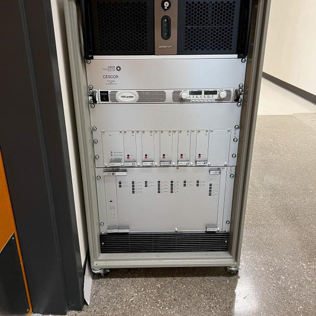 Jeol 2100 Probe-Corrected Analytical Electron Microscope