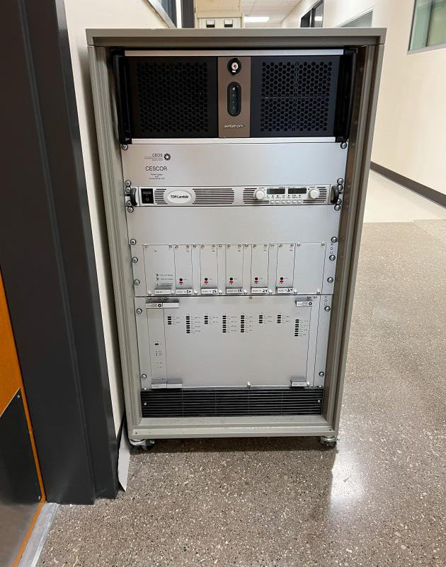 Jeol 2100 Probe-Corrected Analytical Electron Microscope