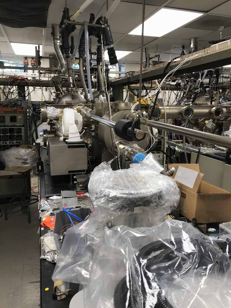 Veeco Gen II MBE Growth system