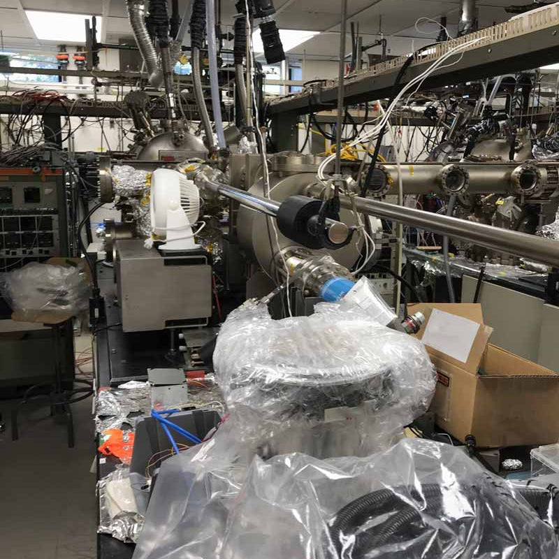 Veeco Gen II MBE Growth system