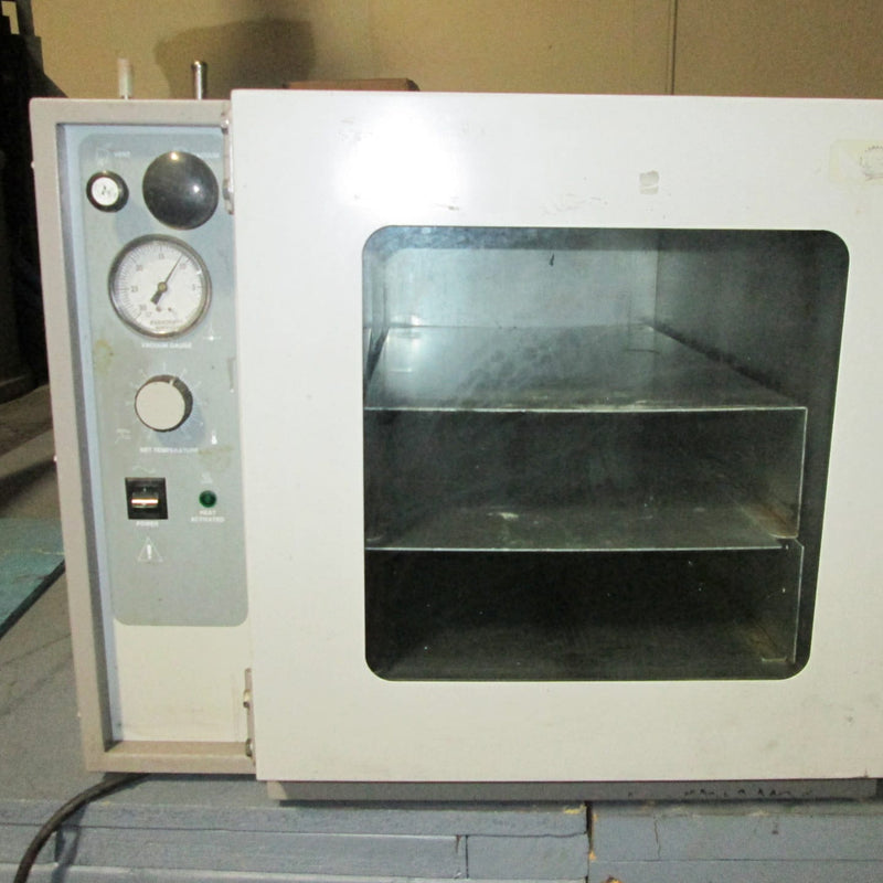 Sheldon 1430 Vacuum Oven