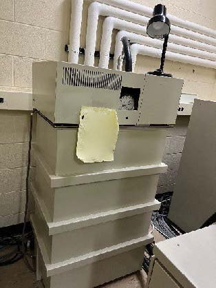 Jeol JEM 2010 TEM (Transmission Electron Microscope)