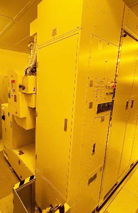 Nikon NSR 2205 i 12 D i-Line Stepper