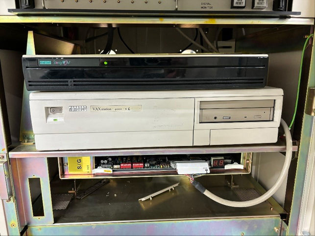 Nikon NSR 2205 i 11 D i-Line Stepper