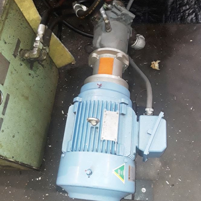 Mori Seiki MV 45/40 A Milling Machine