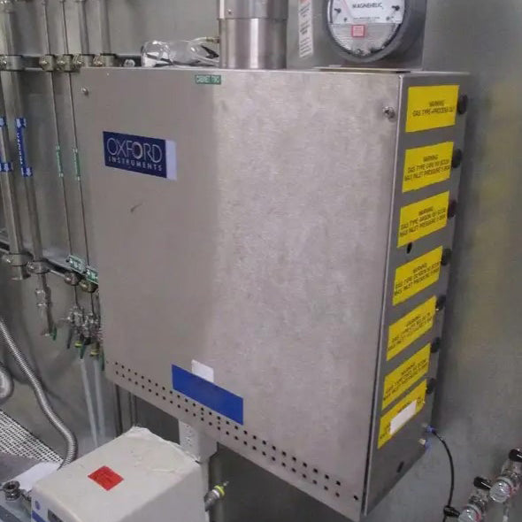 Oxford Plasmalab 100 RIE (Reactive Ion Etcher)