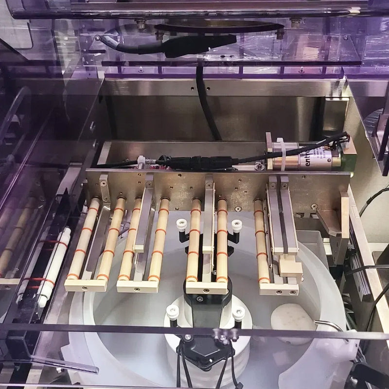 Entrepix DSS 200 Post CMP Scrubber (Chemical Mechanical Polisher)