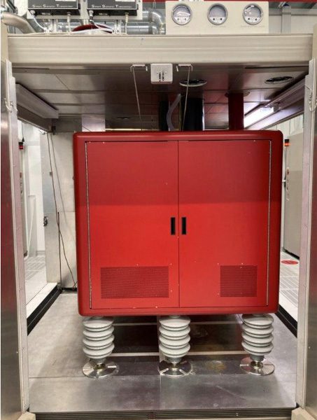 Varian E 500 EHPI Medium Current Implanter