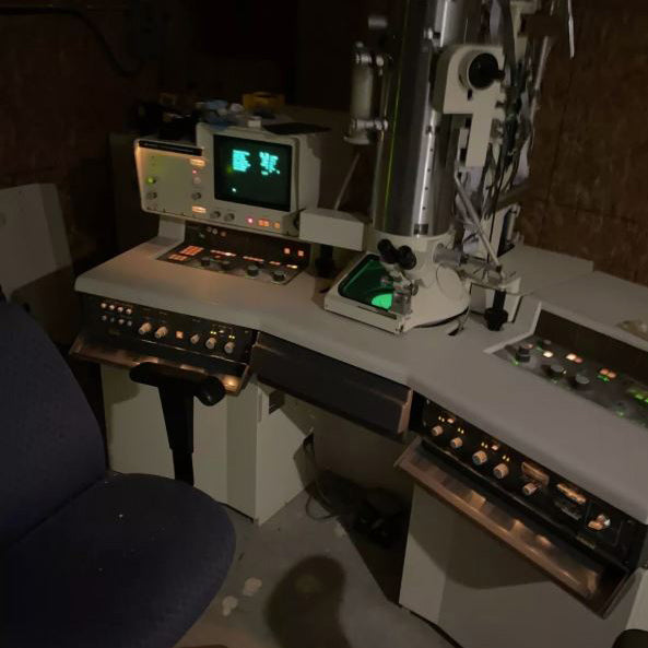 Hitachi H 7000 TEM (Transmission Electron Microscope)