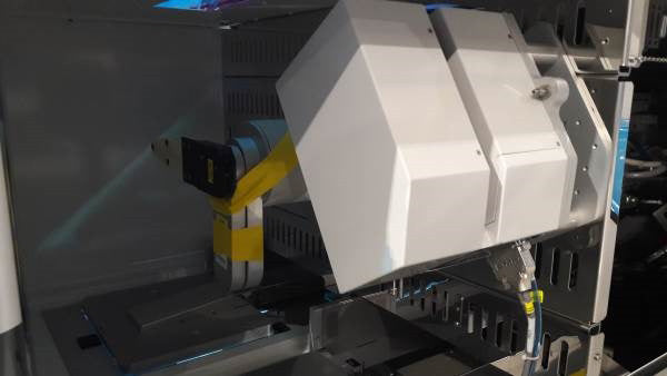 KLA eDR 5210 DR-SEM (Defect Review Scanning Electron Microscope)
