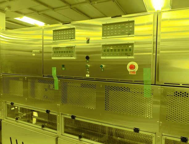 Watkins Johnson (WJ) WJ 1000 AP-CVD (Atmospheric Pressure - Chemical Vapor Deposition)