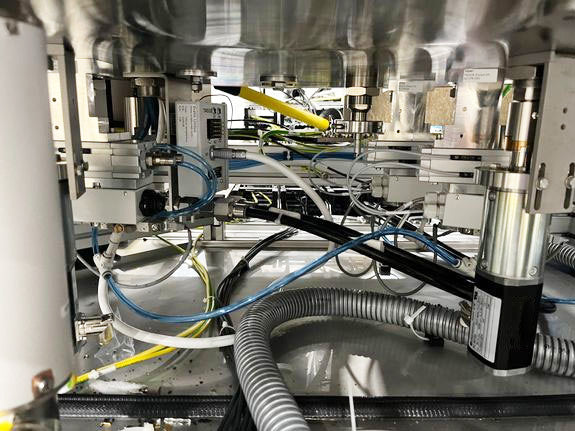 Evatec / Oerlikon Balzers BAK 1401 MS Split Thin Film Evaporator