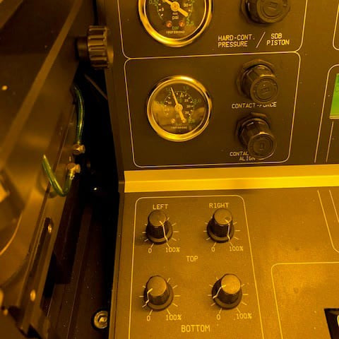 EVG 420 Mask Aligner