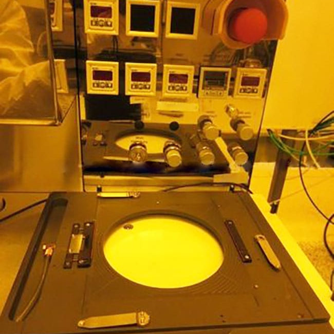 SUSS MA 8 / BA 8 Mask Aligner