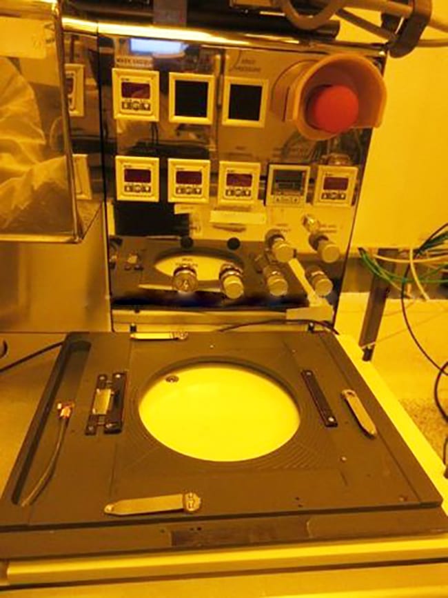 SUSS MA 8 / BA 8 Mask Aligner