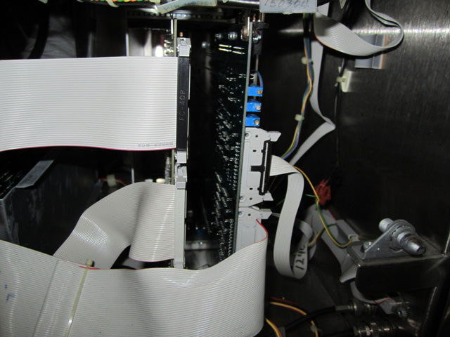 KLA Surfscan 7200 Particle Defect System