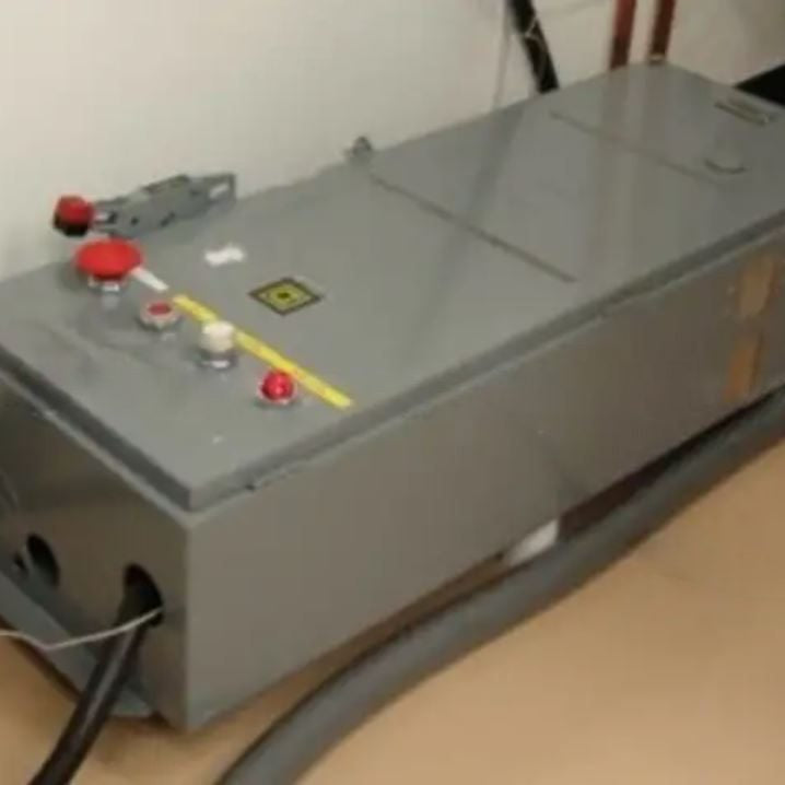 Plasmatherm SLR 720 RIE-PECVD (Reactive Ion Etcher - Plasma-Enhanced Chemical Vapor Deposition)