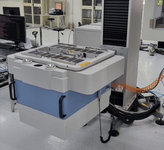Advantest V 93000 PS 400 Pin Scale Tester