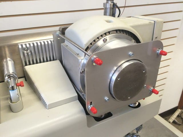 Thermo Fisher Scientific / Applied Biosystems API 5000 Mass Spectrometer