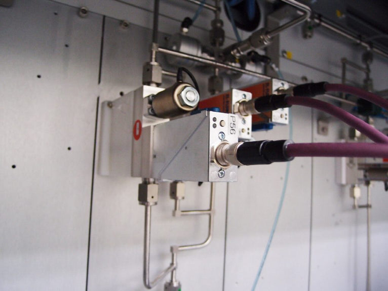 Aixtron G 4 HT MOCVD (Metal Organic Chemical Vapor Deposition)