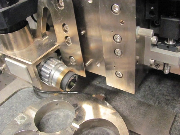 Bruker / Veeco Dimension 3000 AFM (Atomic Force Microscope)
