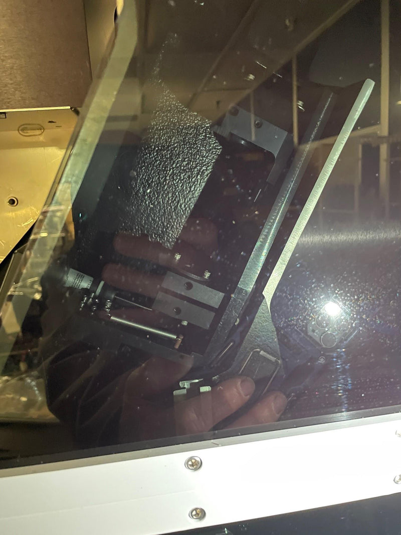 KLA Surfscan 6420 Particle Defect System