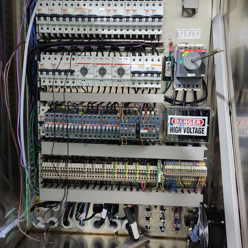 Plasmatherm / Unaxis Versaline ICP Etcher (Inductively Coupled Plasma)