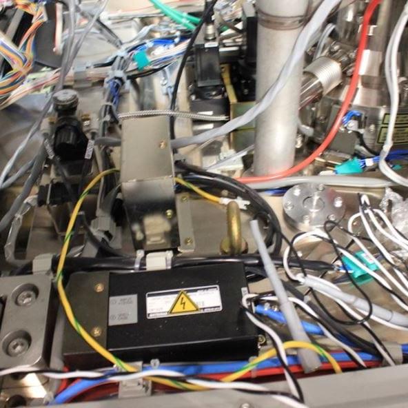 Hitachi S 9380 CD-SEM (Critical Dimension Scanning Electron Microscope)