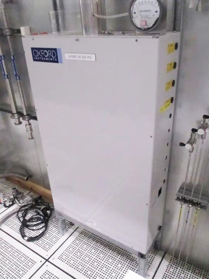 Oxford Plasmalab 100 RIE (Reactive Ion Etcher)