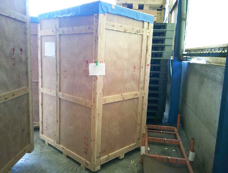 Hitachi S 9380 CD-SEM (Critical Dimension Scanning Electron Microscope)