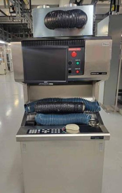 KLA Surfscan 6220 Particle Defect System