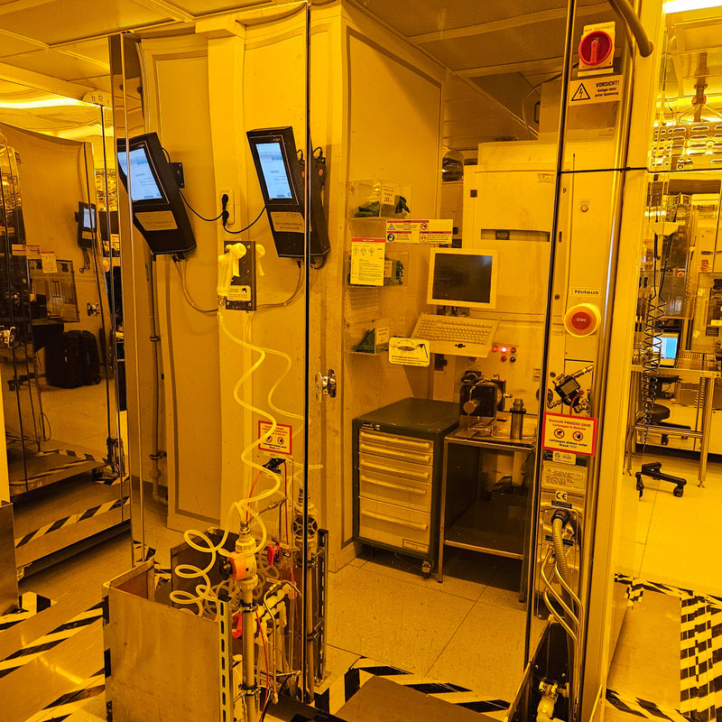 Veeco / SSEC 3303 Lift Off Machine