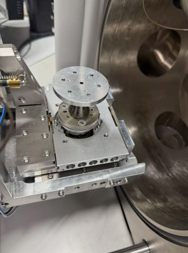 Thermo Fisher Scientific / FEI Nova NanoSEM 230 SEM (Scanning Electron Microscope)