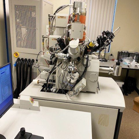 Thermo Fisher Scientific / FEI Helios NanoLab 400 FIB-SEM (Focused Ion Beam - Scanning Electron Microscope)