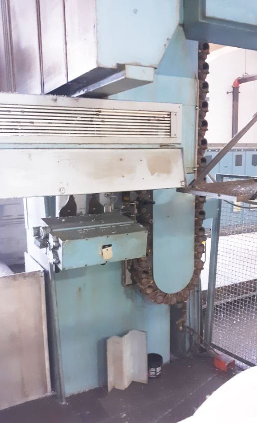 Ingersoll Rand VH Vertical NC Mill