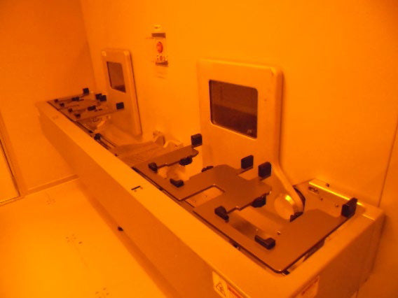 Lam / Novellus Concept Two PECVD (Plasma-Enhanced Chemical Vapor Deposition)