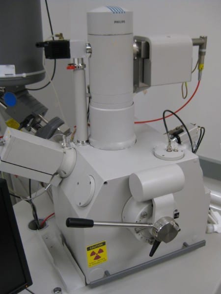 Thermo Fisher Scientific / FEI XL 40 SEM (Scanning Electron Microscope)