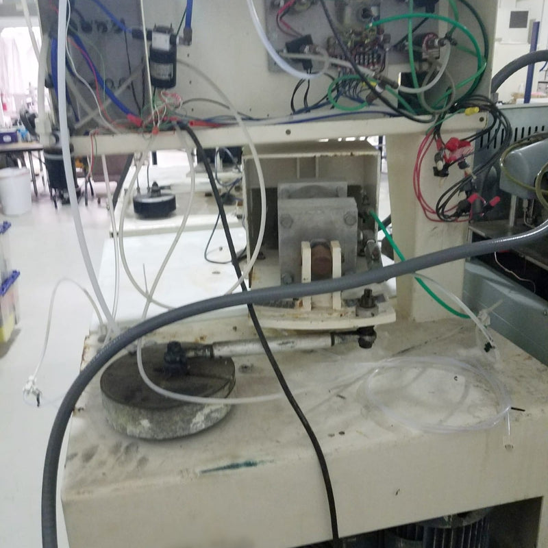 Strasbaugh 6 CA Polisher