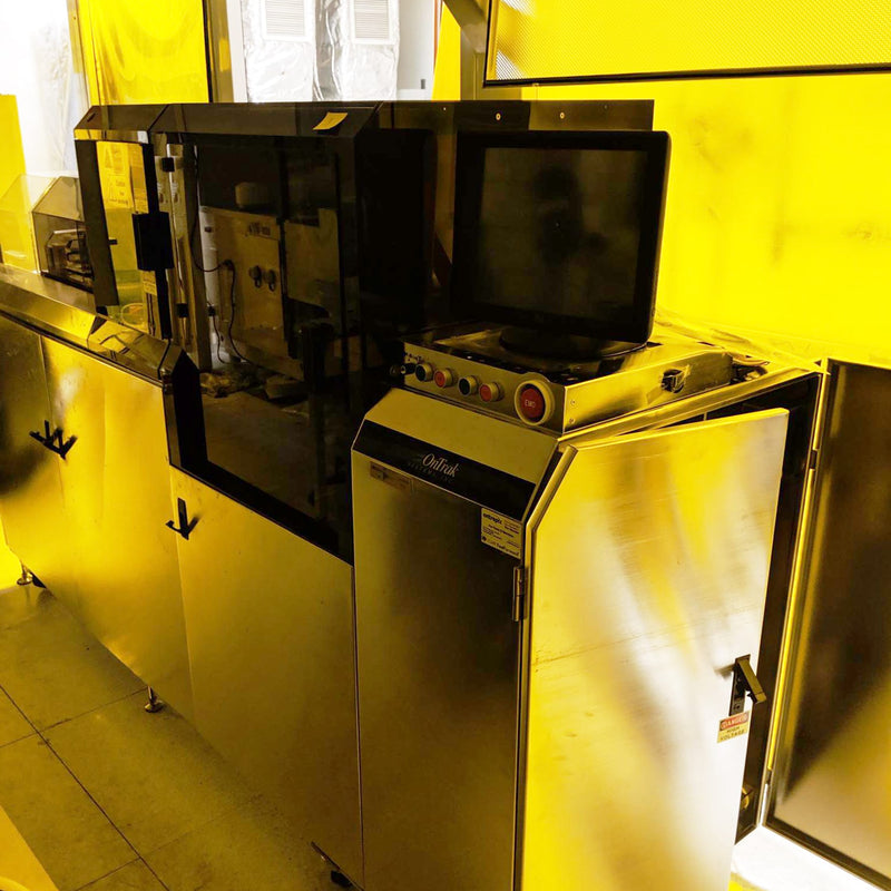 Ontrak DSS 200 Post CMP Scrubber (Chemical Mechanical Polisher)
